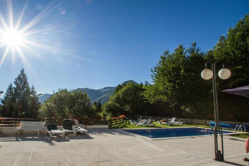 Apartamento Aguilera Appartamento Naut Aran Esterno foto